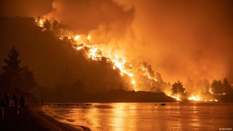 The catastrophic fires are a result of the bankrupt anti-popular policy of the Greek government