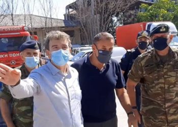 Οι υπουργοί ΠΡΟ.ΠΟ και Άμυνας επιθεωρούν… τον φράχτη στον Έβρο