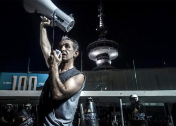 Σέρνουν ξανά στα δικαστήρια τον Ηλία Σμήλιο