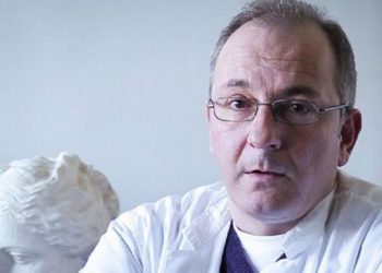 Πάνος Παπανικολάου: Δεν θα καταθέσω το πιστοποιητικό εμβολιασμού μου