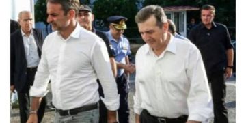 «Επιτελικές καραμπόλες» στο κυβερνητικό σχήμα