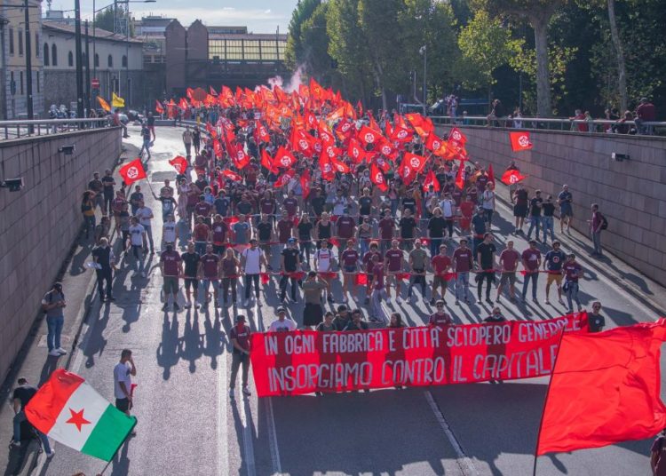 Εργατική νίκη γιατί «η Φλωρεντία εξεγείρεται και δεν δαμάζεται!» (φωτογραφίες)