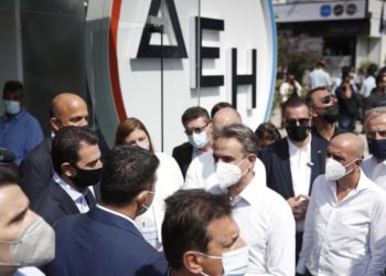 Πούλησαν τον μισό ΔΕΔΔΗΕ με τίμημα τα κέρδη 3-4 ετών!