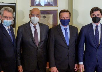 «Αβύθιστο αεροπλανοφόρο» των ΗΠΑ  όλη η Ελλάδα