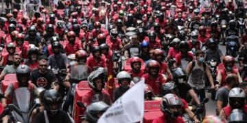 ΝΑΡ-νΚΑ: Νίκη στον αγώνα των διανομέων με κλιμάκωση και γενίκευση της πάλης