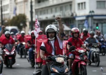 Μεγάλη νίκη των διανομέων της efood – Ο αγώνας συνεχίζεται