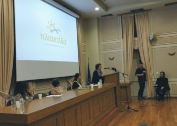 Προσφυγικό: Εργασιακά κάτεργα οι ΜΚΟ