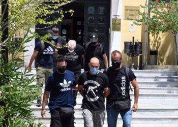 Νέα μαρτυρία «καίει» τον αστυνομικό της Ηλιούπολης