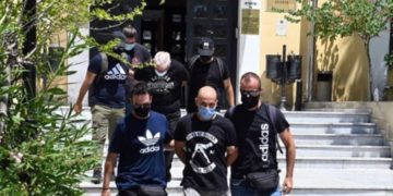 Νέα μαρτυρία «καίει» τον αστυνομικό της Ηλιούπολης