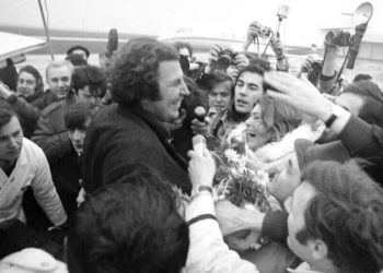 Ο άνθρωπος που άκουγε το χορτάρι να φυτρώνει-για τον Μίκη Θεοδωράκη