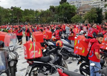 Οι διανομείς νίκησαν με αγώνα και αλληλεγγύη