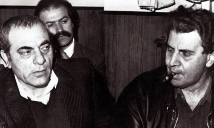 Μίκης και Στέλιος: Δρόμοι χωριστοί;