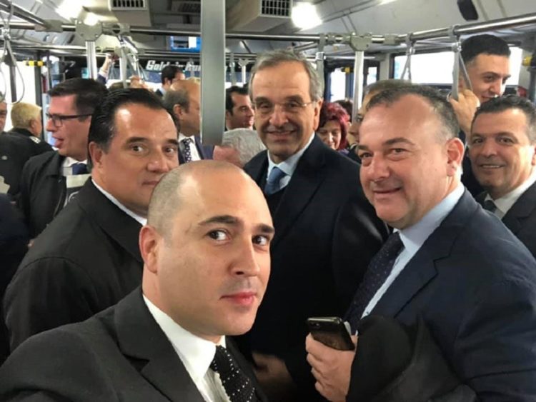 50 αποχρώσεις του μαύρου μέσα στη Νέα Δημοκρατία