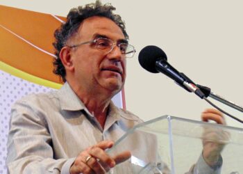 Ο Δελαστίκ δεν ήταν  ένας «μοναχικός λύκος»  της δημοσιογραφίας