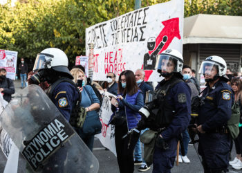 Μαχητικό «όχι» στο ρήμαγμα του ΕΣΥ