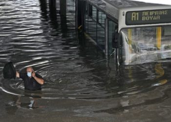Κακοκαιρία «Μπάλλος»: Τσιμέντο, κέρδος και αδιαφορία «έπνιξαν» ξανά την Αττική