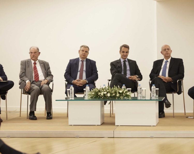 «Στερεότυπο» η ταξική πάλη για τον Μητσοτάκη