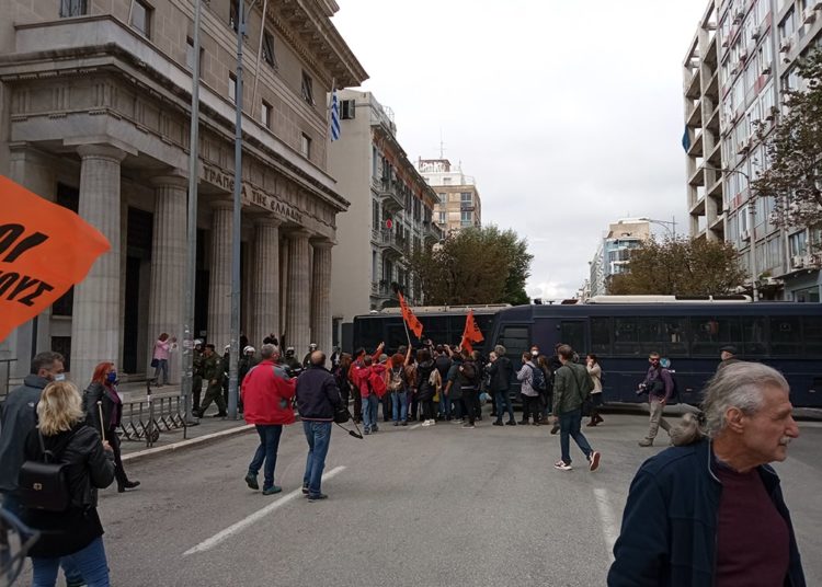 Θεσσαλονίκη: Η μεγαλύτερη απεργία στην εκπαίδευση τα τελευταία χρόνια (φωτο-βιντεο)