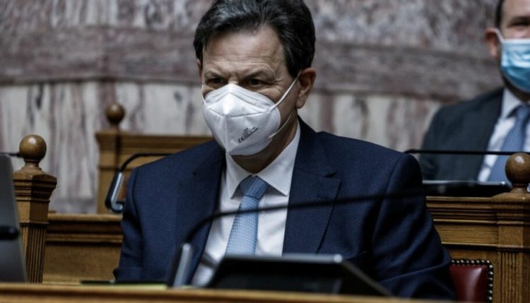 «Μεταμνημονιακή αξιολόγηση»: Επιτάχυνση πλειστηριασμών, κόψιμο επιδομάτων