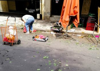 «Πρωταθλήτρια Ευρώπης» στην ακρίβεια η Ελλάδα σε ρεύμα και τρόφιμα