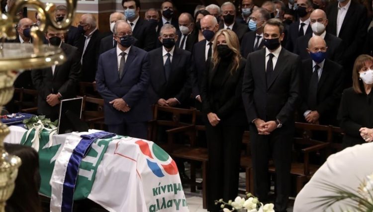 Ένας ξαφνικός θάνατος και μια χηρεύουσα θέση