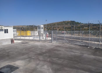 Σάμος: Μέσα στον δυστοπικό εφιάλτη της κλειστής δομής (Photos)