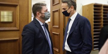 Πετάει, πετάει…το ΠΑΣΟΚ