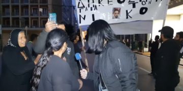 Οι «ρινόκεροι» μέσα και ανάμεσά μας