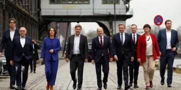 «Πανστρατιά» για μια πιο ισχυρή Γερμανία