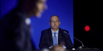 ΕΣΗΕΑ παρέα με ΕΣΡ και κυβέρνηση σε ιδιωτικό συνέδριο για τα fake news