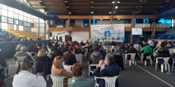 Συνέδριο ΟΙΥΕ: Διασπάσεις, αντεγκλήσεις και… συμβιβασμός