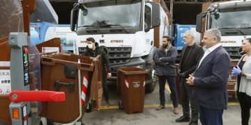 Νέα φιέστα Πατούλη αλλά «κιχ» για το «τέλος ταφής» και την καύση σκουπιδιών στην Αττική