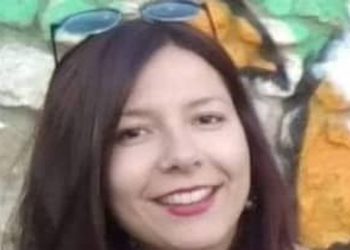 Κ. Θεοχαροπούλου: Υπερεργασία, απλήρωτες υπερωρίες και μειωμένα ωρομίσθια κυριαρχούν στα φροντιστήρια