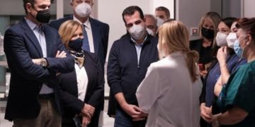 «Τελειώνουν» την πανδημία για να μην ενισχύσουν το ΕΣΥ