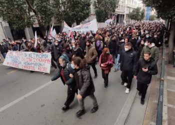 Μαχητική φοιτητική απάντηση στην κυβερνητική τρομοκρατία στην ΑΣΟΕΕ