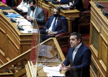 Πρόταση μομφής: Σημαδεύουν τη ΝΔ, πετυχαίνουν το ΚΙΝΑΛ!