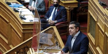 Πρόταση μομφής: Σημαδεύουν τη ΝΔ, πετυχαίνουν το ΚΙΝΑΛ!