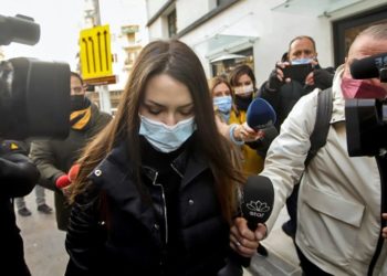 Ο σάπιος κόσμος (τους) εκεί που σάπιζε, αποκαλύφθηκε