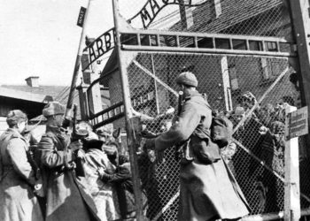 Ποτέ ξανά – Σαν σήμερα ο Κόκκινος Στράτος απελευθέρωσε το Άουσβιτς
