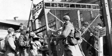 Ποτέ ξανά – Σαν σήμερα ο Κόκκινος Στράτος απελευθέρωσε το Άουσβιτς