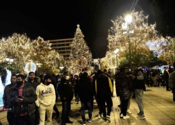 Ρατσισμός την Πρωτοχρονιά: Όταν η «πίσω αυλή» βγήκε στο Σύνταγμα