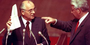 Το «Τέλος της Ιστορίας», η ακροδεξιά και η μεταλλαγμένη αριστερά