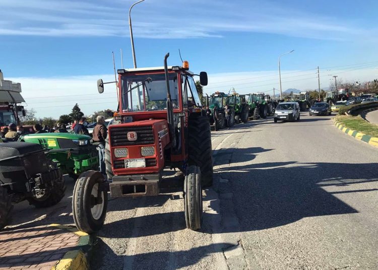 Σάλπισμα ξεσηκωμού της αγροτιάς στην Άρτα (φωτογραφίες)