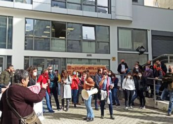 Αξιολόγηση: Ή με τους Κρέοντες ή με τις Αντιγόνες  αυτού του κόσμου