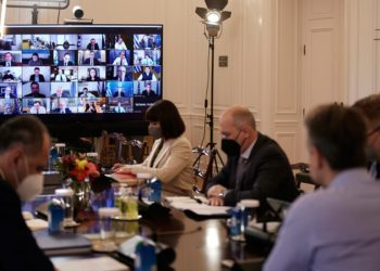 Κυβέρνηση α(χ)ρίστων, καπιταλισμός καταστροφής