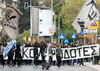 Στρατοί των ΠΑΕ και φασιστικές ομάδες, ένα φονικό μείγμα