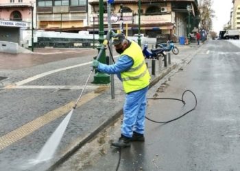 Βαρέα και ανθυγιεινά: Μειώσεις μισθών έως 150 ευρώ λόγω ευρω-δεσμεύσεων