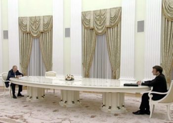 Ουκρανία: Η αγωνία της ΕΕ  πριν από το… πέναλτι