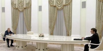 Ουκρανία: Η αγωνία της ΕΕ  πριν από το… πέναλτι