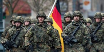 Αμόκ εξοπλισμών και πολεμικής προετοιμασίας